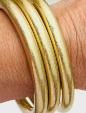 Load image into Gallery viewer, Gold Bold Vintage Bangles
