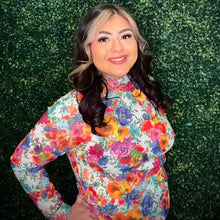 Load image into Gallery viewer, Country Kitchen Bloom Mesh Top
