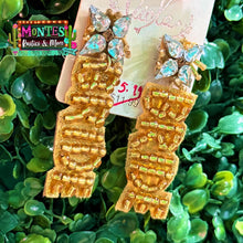 Load image into Gallery viewer, Gold Bride Earrings