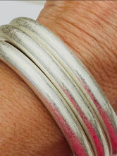 Load image into Gallery viewer, Silver Bold Vintage Bangles