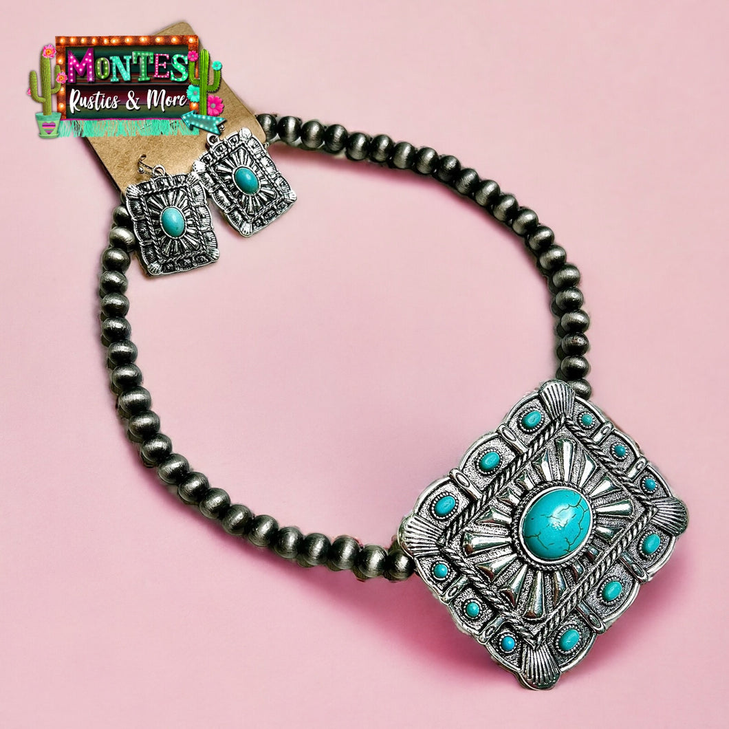 Turquoise Navajo Pearl Short Necklace