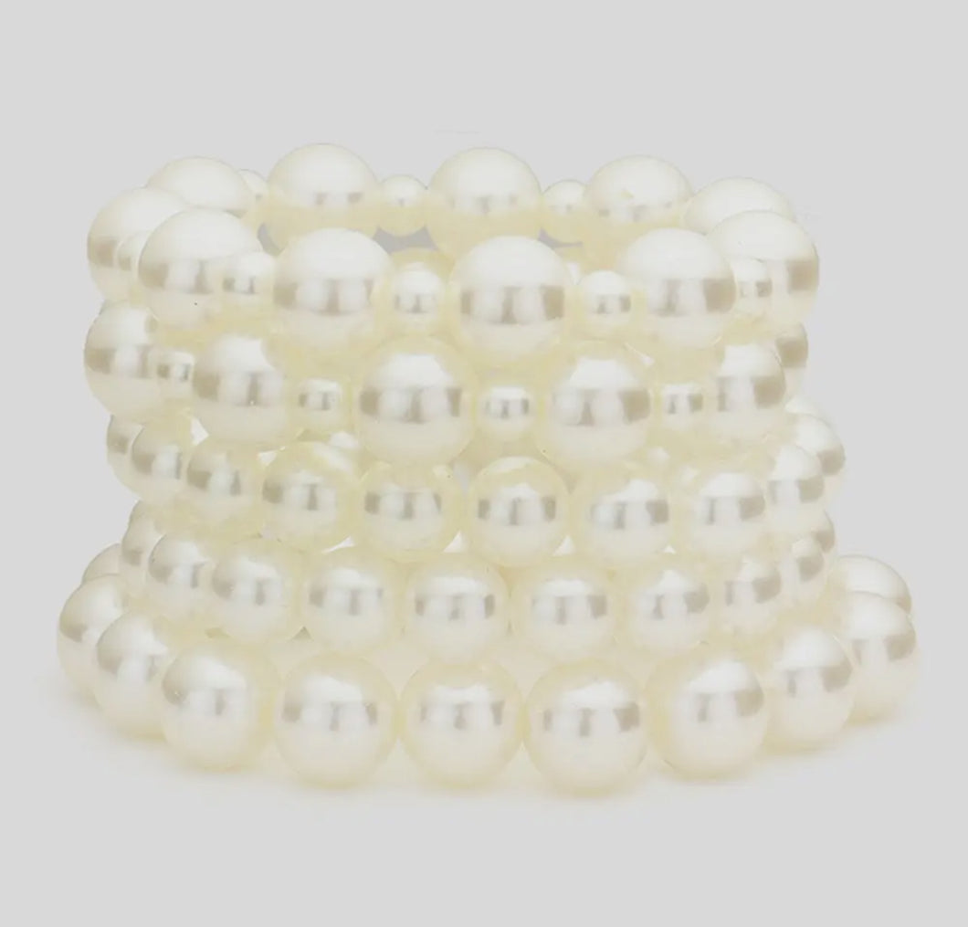 Cream Pearl Bracelets