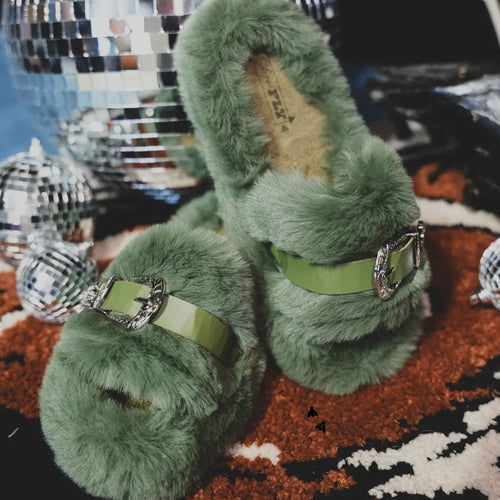 Hom4 Buckles Cacti Slippers (olive)