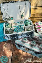 Load image into Gallery viewer, Lakeside Lovin’ Jewelry Box