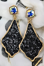 Load image into Gallery viewer, Feeling Sparks Earrings